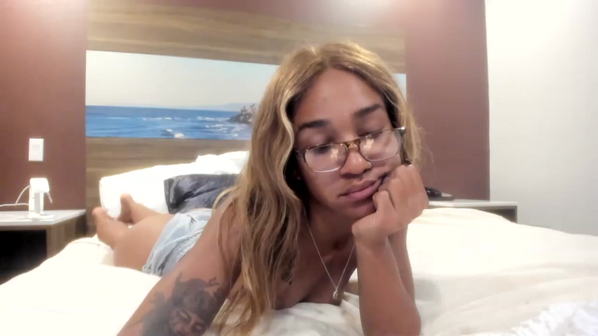 Gallery image thumbnail from XgothgurlX's myfreecams stream on, 07/29/2024, 09:11 image 1 of 20