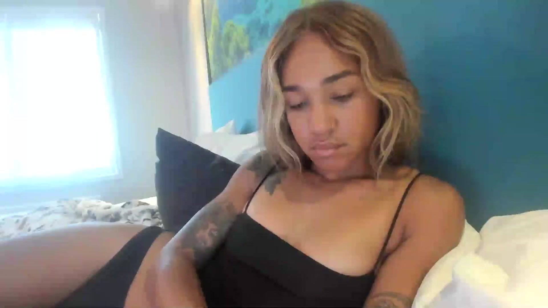 Gallery image thumbnail from XgothgurlX's myfreecams stream on, 08/11/2024, 17:53 image 19 of 20