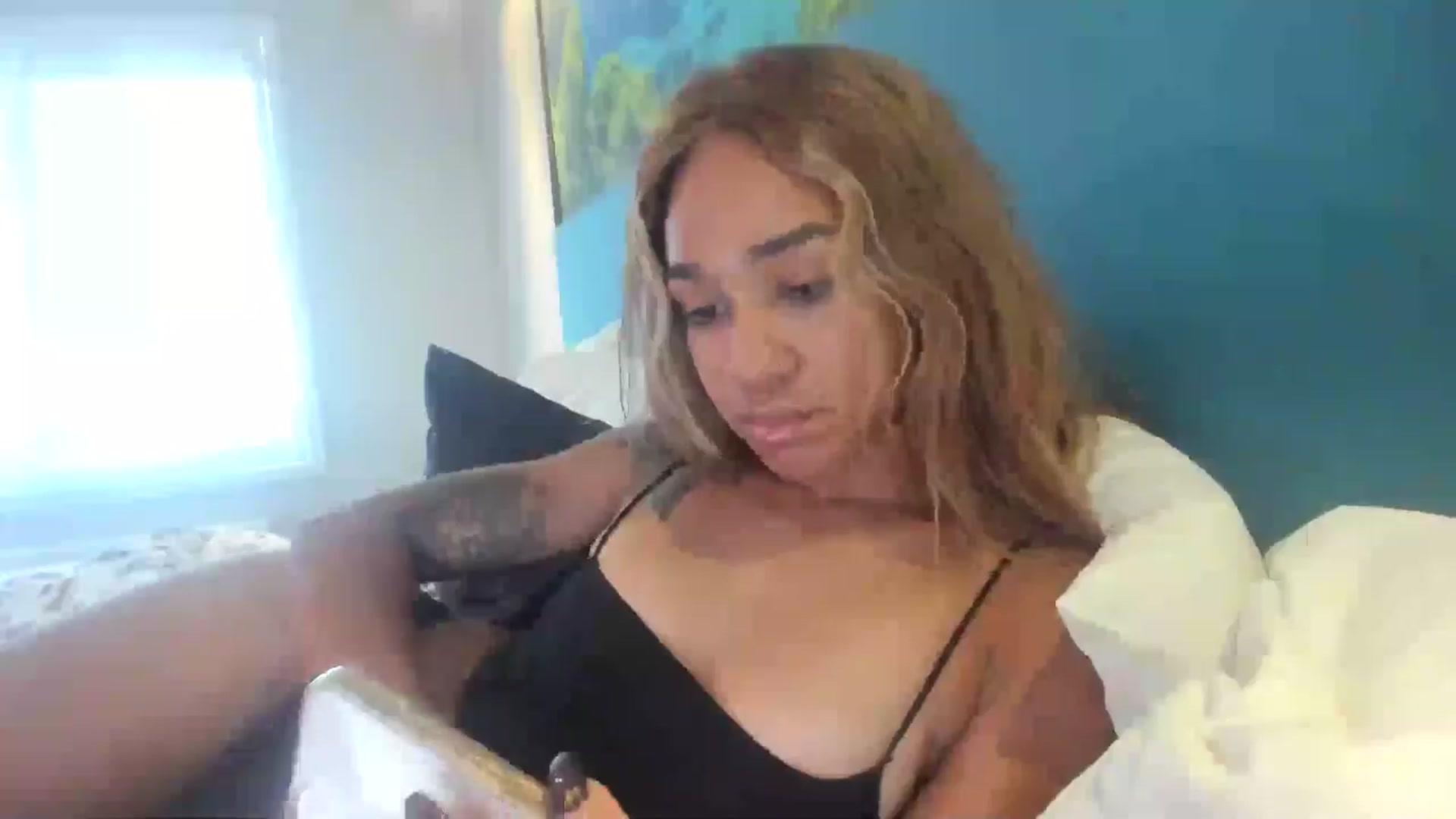 Gallery image thumbnail from XgothgurlX's myfreecams stream on, 08/11/2024, 17:53 image 14 of 20