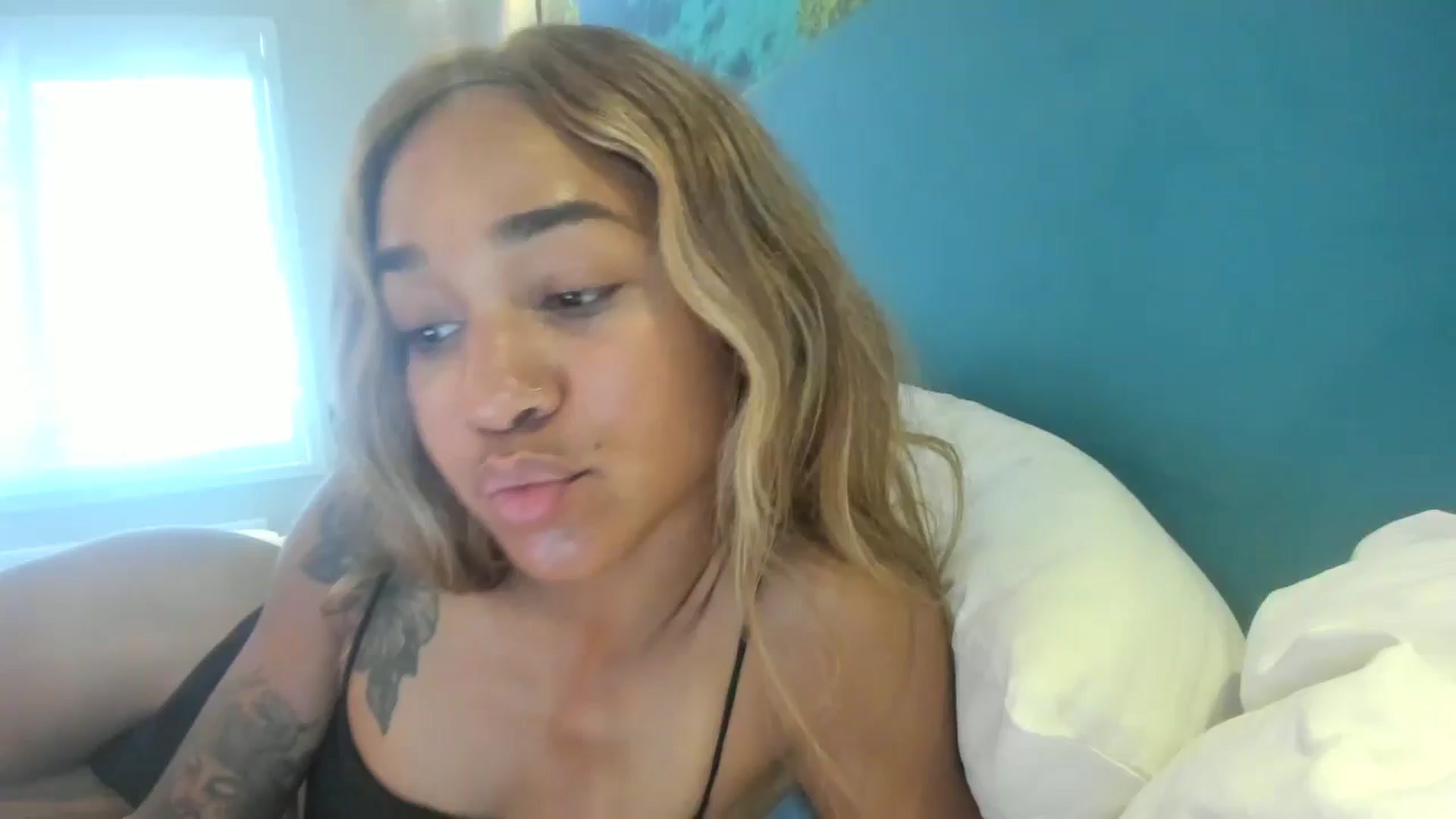 Gallery image thumbnail from XgothgurlX's myfreecams stream on, 08/11/2024, 18:53 image 14 of 20