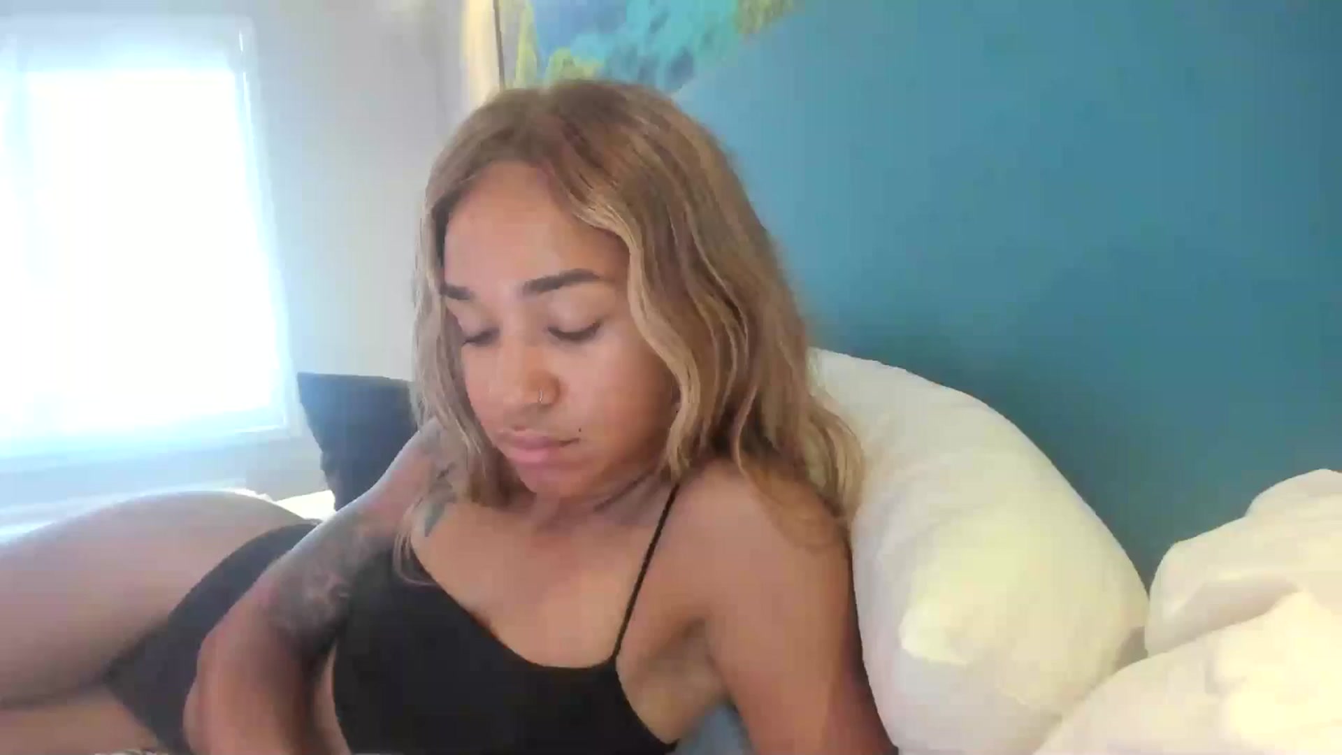 Gallery image thumbnail from XgothgurlX's myfreecams stream on, 08/11/2024, 18:53 image 20 of 20