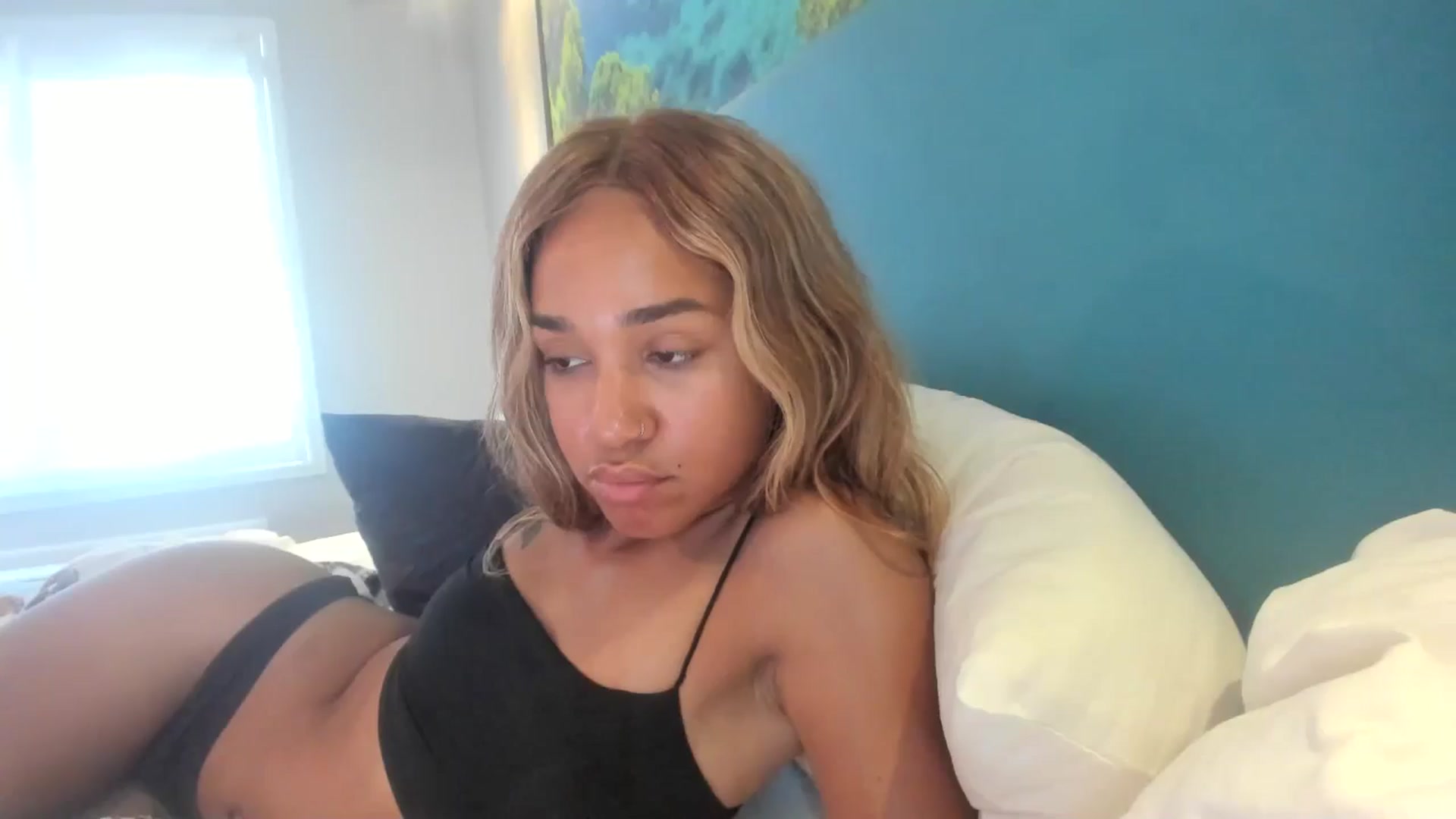 Gallery image thumbnail from XgothgurlX's myfreecams stream on, 08/11/2024, 18:53 image 18 of 20