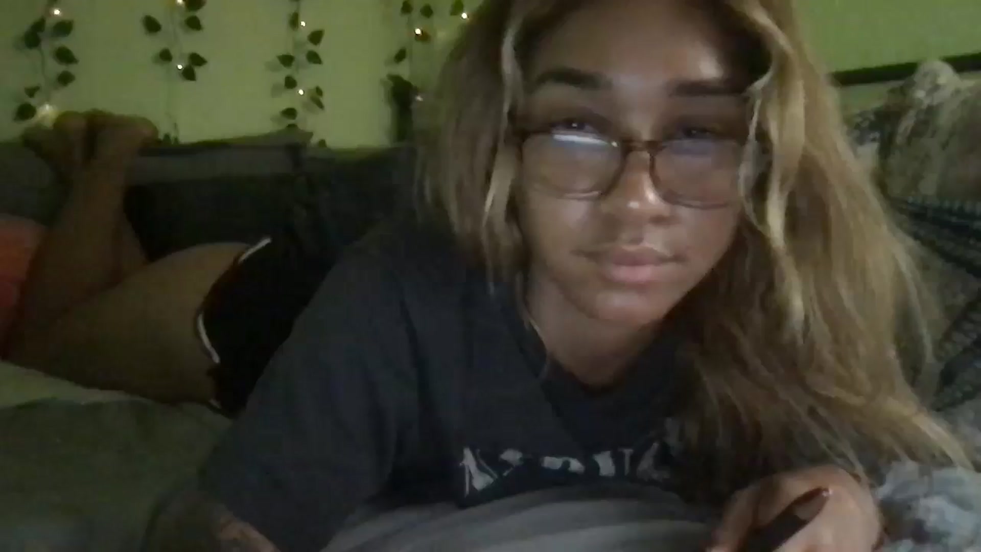 Gallery image thumbnail from XgothgurlX's myfreecams stream on, 08/13/2024, 06:47 image 9 of 20