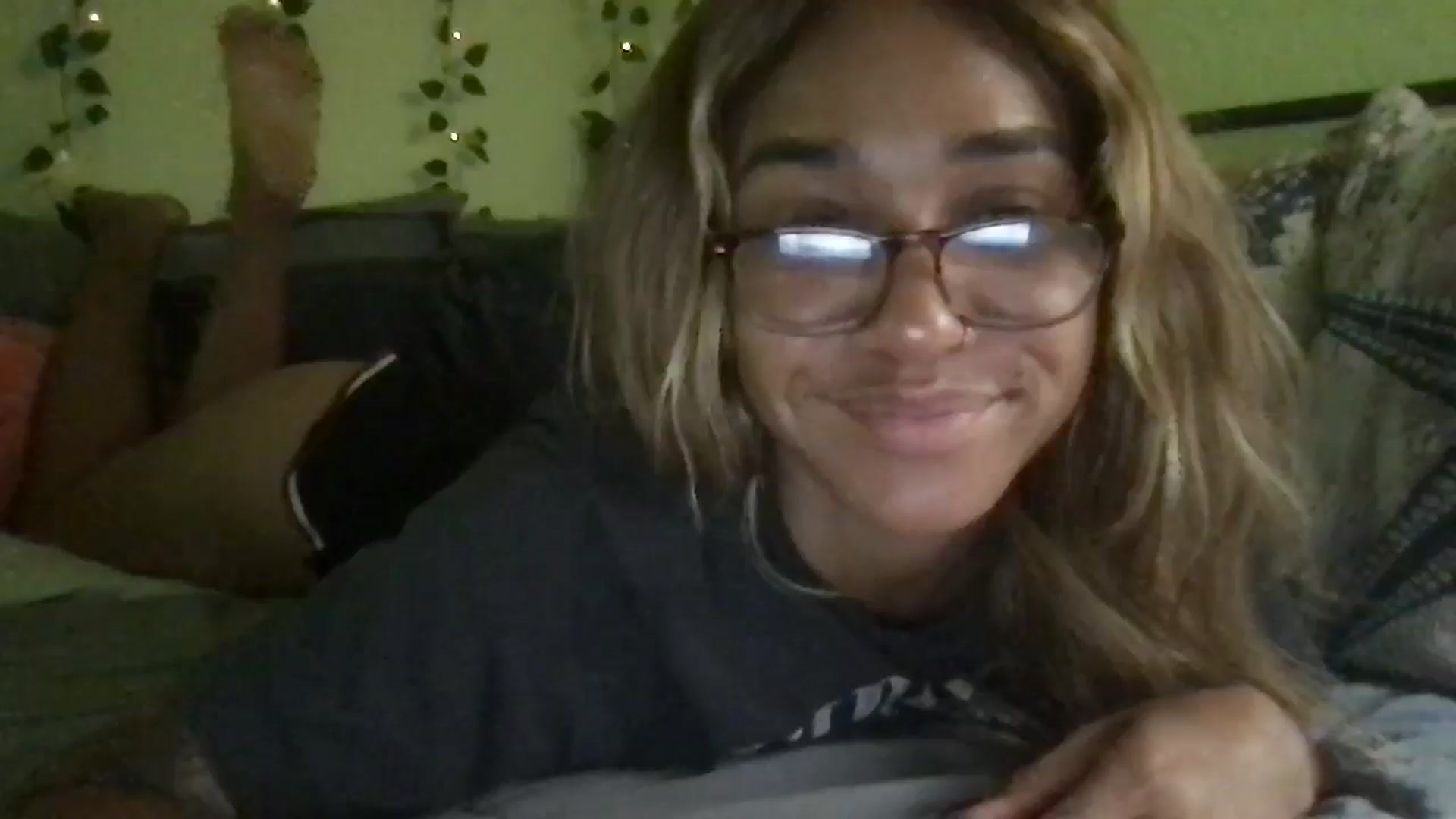 Gallery image thumbnail from XgothgurlX's myfreecams stream on, 08/13/2024, 06:47 image 13 of 20