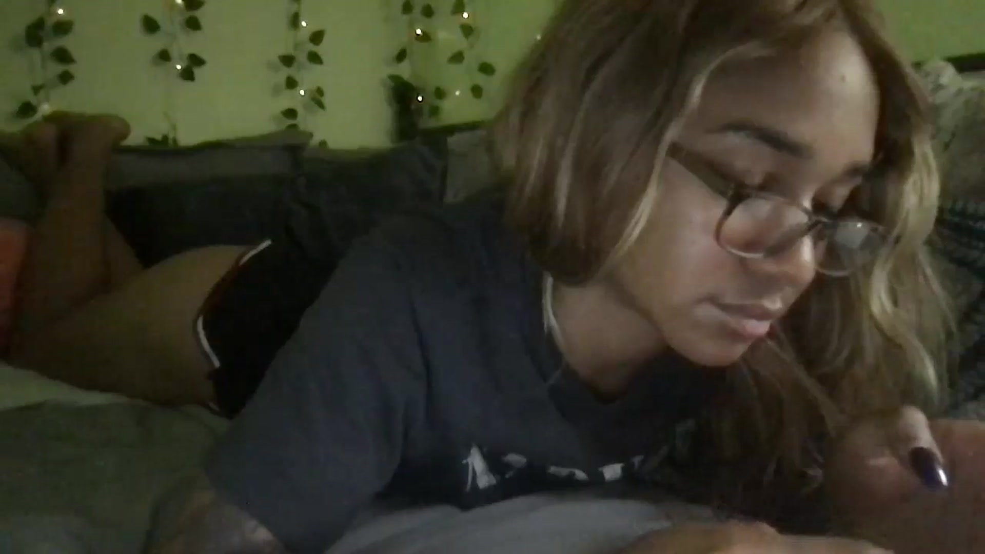 Gallery image thumbnail from XgothgurlX's myfreecams stream on, 08/13/2024, 06:47 image 8 of 20