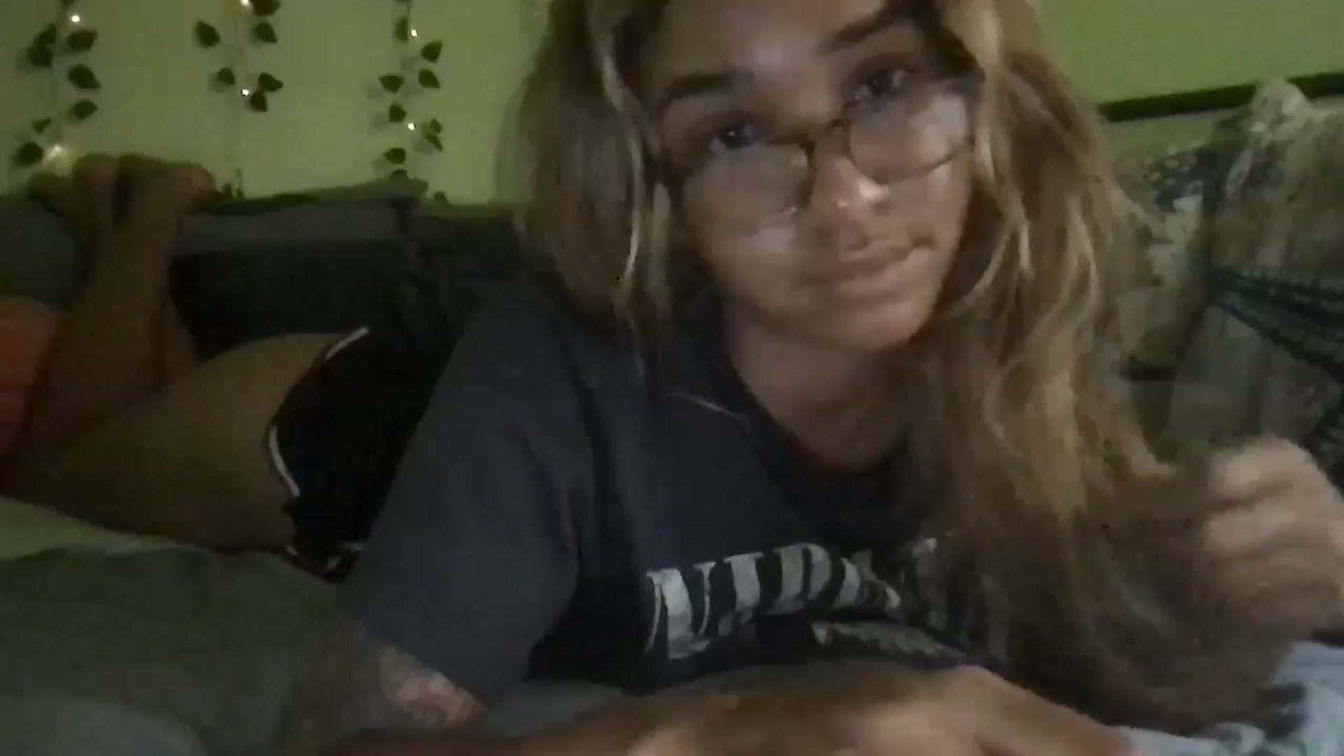 Gallery image thumbnail from XgothgurlX's myfreecams stream on, 08/13/2024, 06:47 image 10 of 20