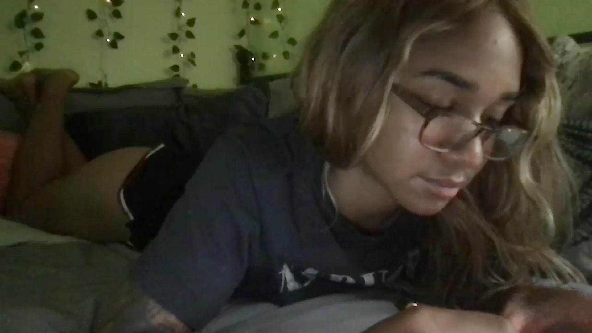 Gallery image thumbnail from XgothgurlX's myfreecams stream on, 08/13/2024, 06:47 image 7 of 20