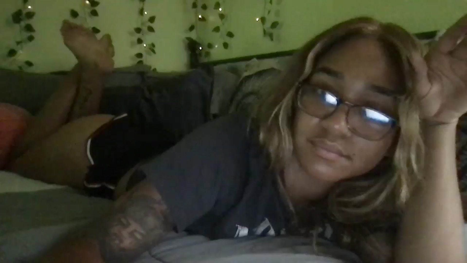Gallery image thumbnail from XgothgurlX's myfreecams stream on, 08/13/2024, 07:07 image 19 of 20