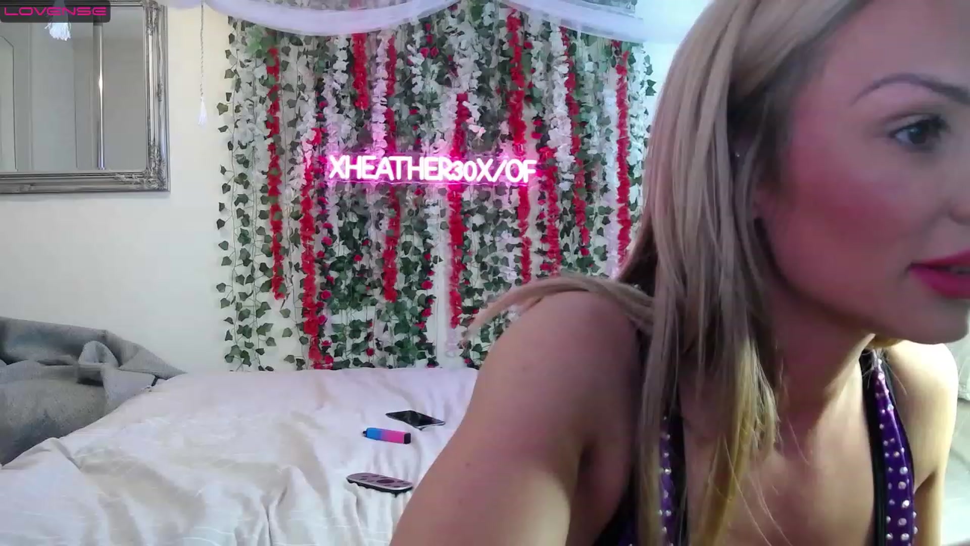 Gallery image thumbnail from Xheather30x's myfreecams stream on, 01/31/2023, 14:14 image 18 of 20