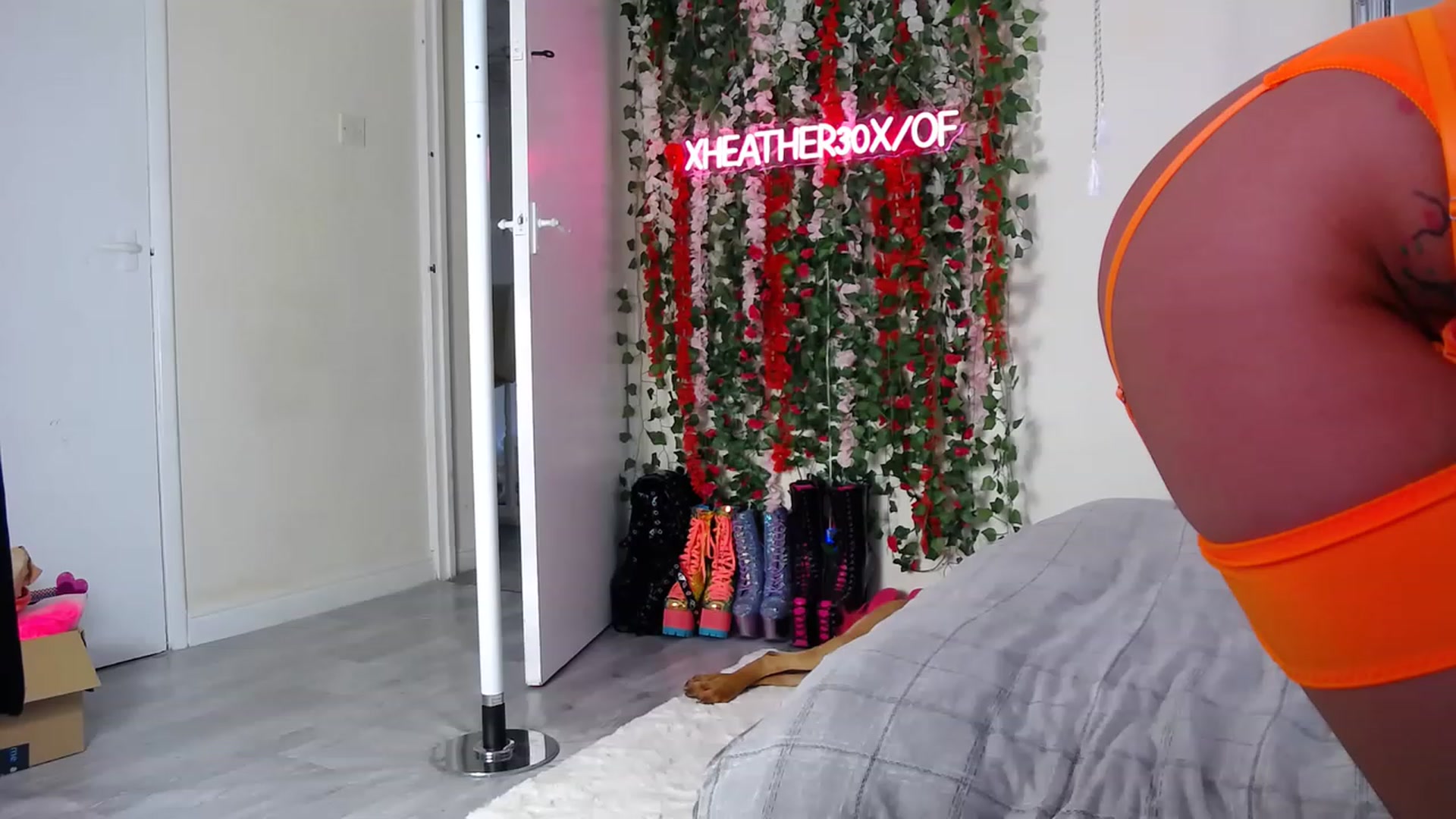 Gallery image thumbnail from Xheather30x's myfreecams stream on, 04/25/2023, 09:57 image 7 of 20