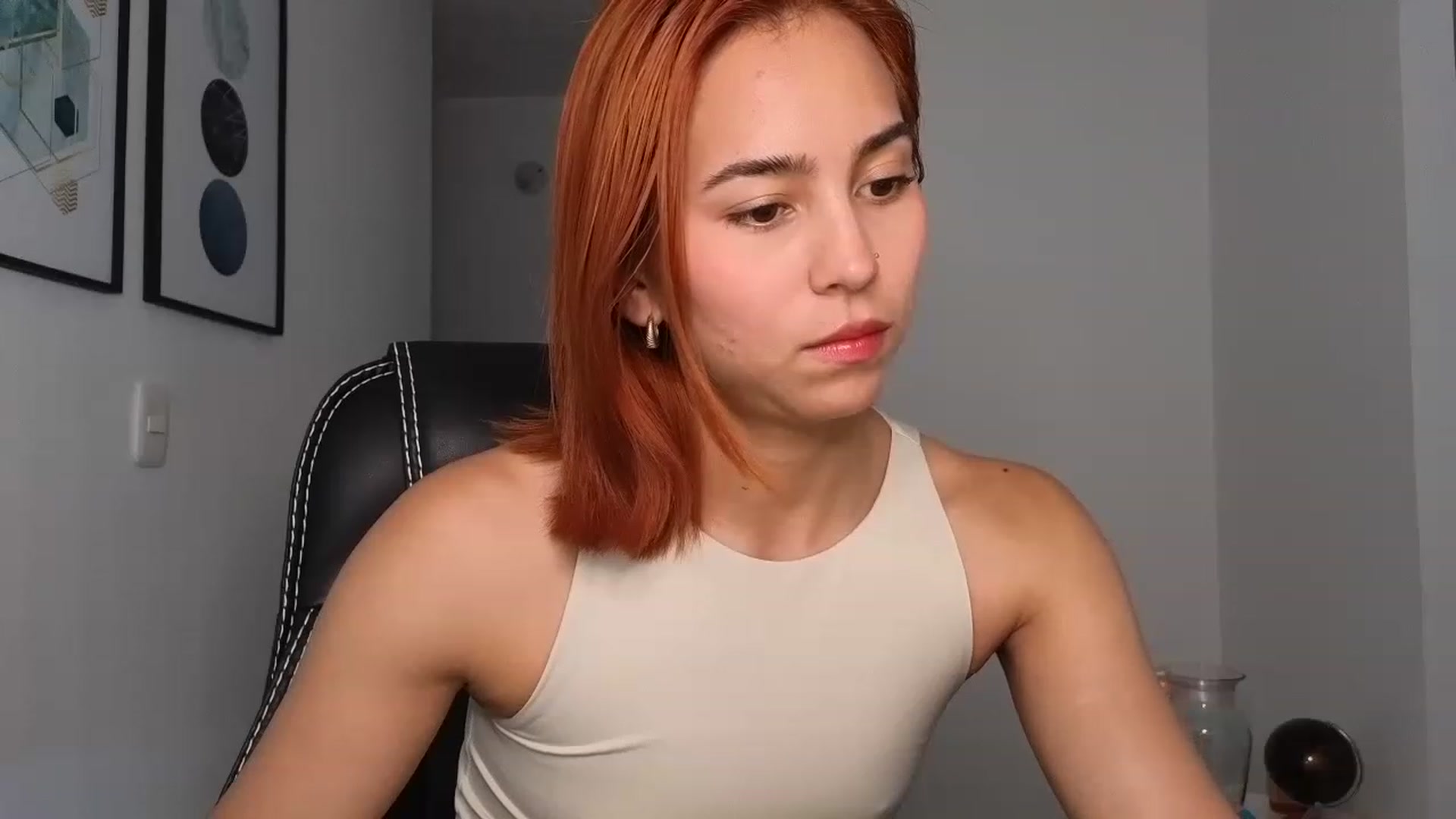 Gallery image thumbnail from Xialing's myfreecams stream on, 08/17/2023, 20:56 image 17 of 20