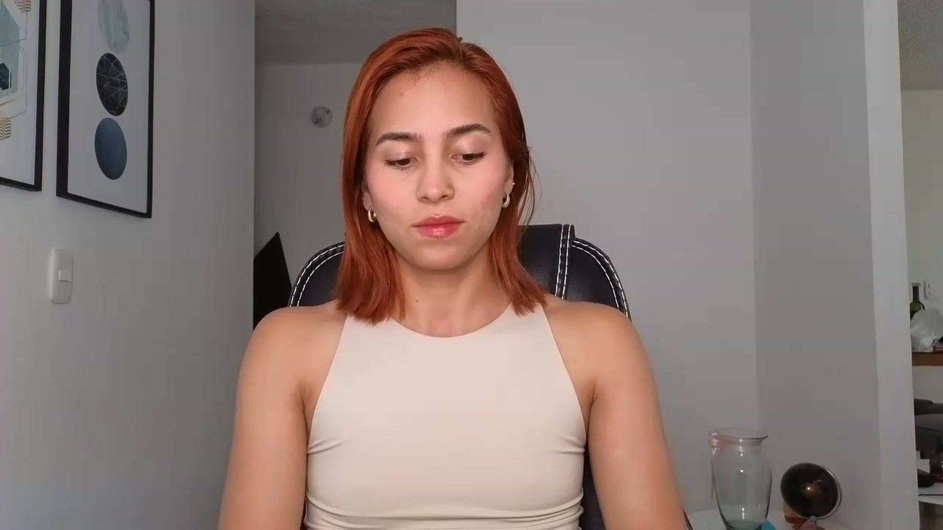 Gallery image thumbnail from Xialing's myfreecams stream on, 08/17/2023, 20:56 image 5 of 20