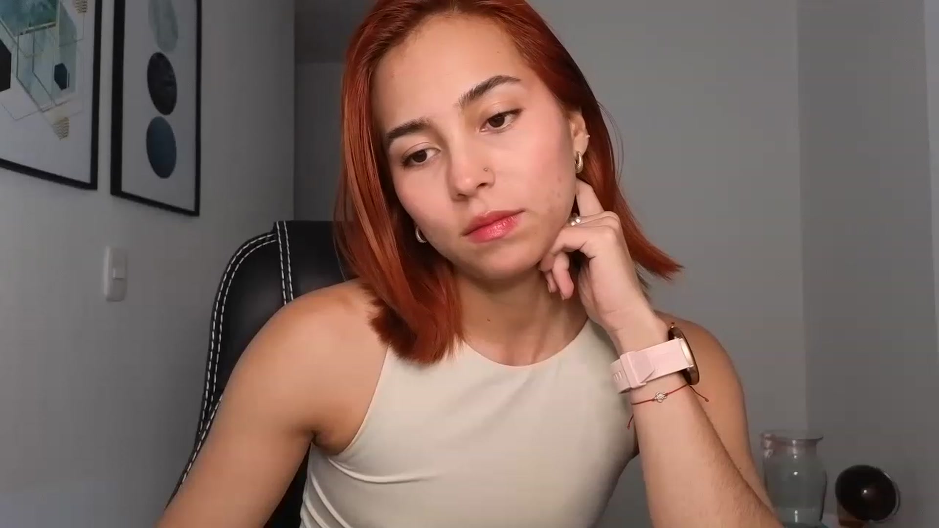 Gallery image thumbnail from Xialing's myfreecams stream on, 08/17/2023, 20:56 image 16 of 20