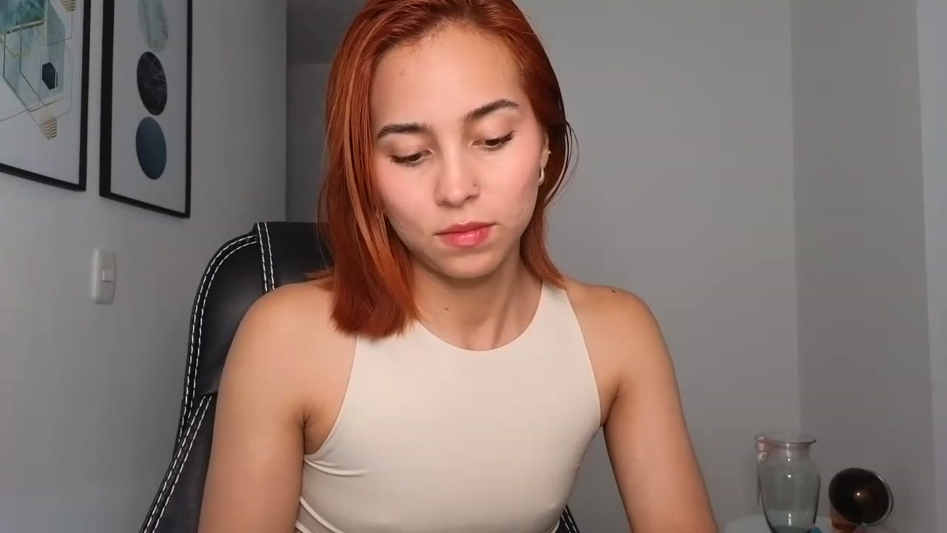 Gallery image thumbnail from Xialing's myfreecams stream on, 08/17/2023, 20:56 image 19 of 20