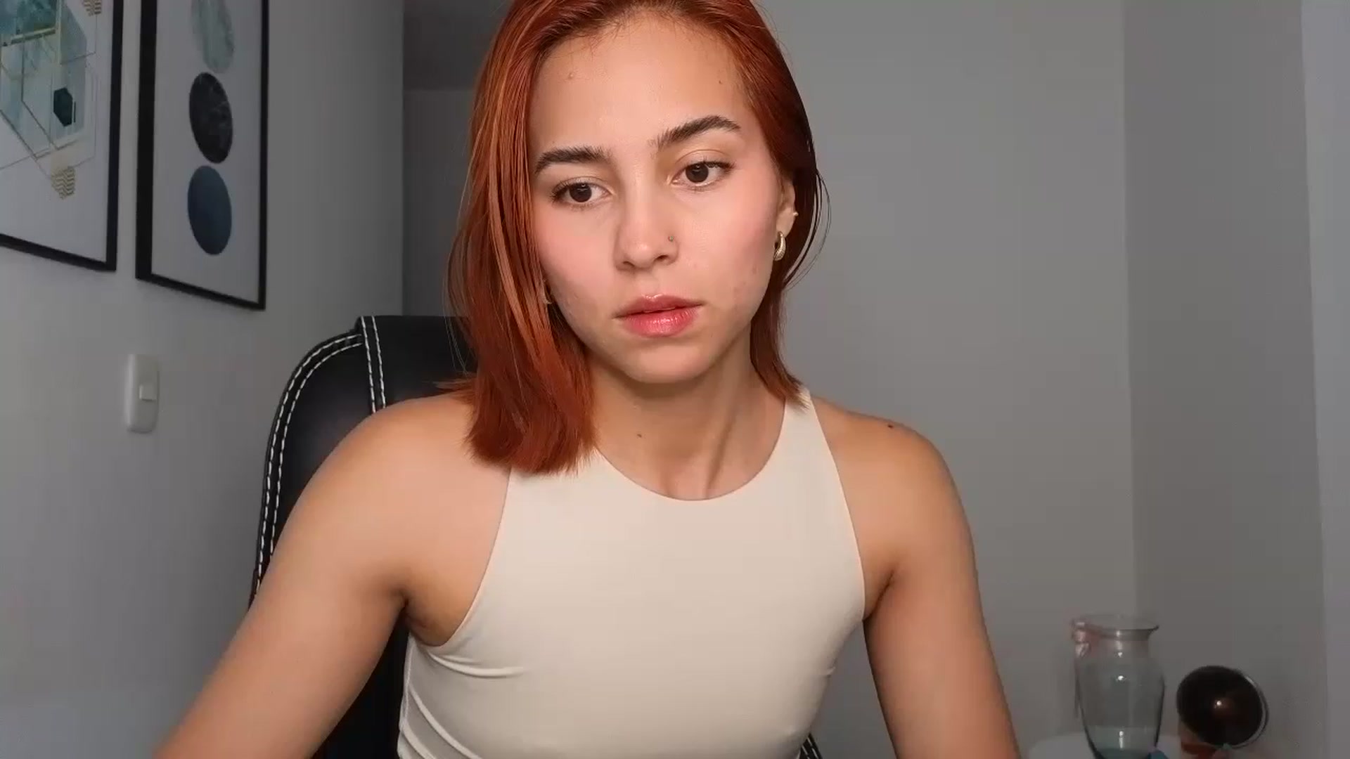 Gallery image thumbnail from Xialing's myfreecams stream on, 08/17/2023, 20:56 image 18 of 20