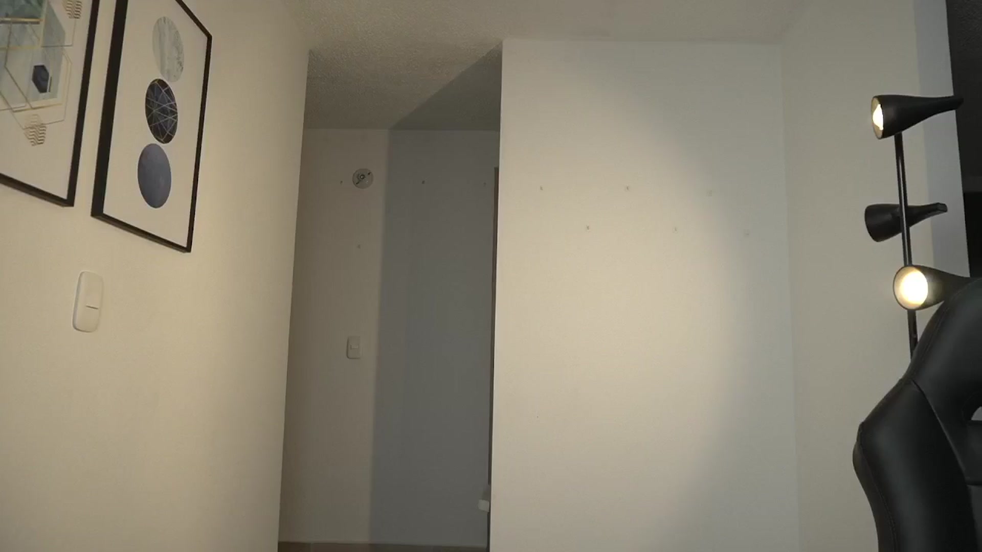 Gallery image thumbnail from Xialing's myfreecams stream on, 06/29/2024, 01:03 image 11 of 20