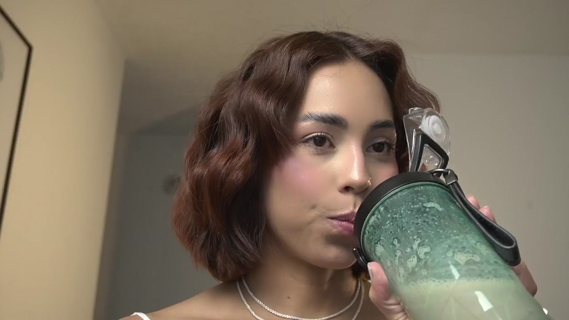 Gallery image thumbnail from Xialing's myfreecams stream on, 07/01/2024, 22:07 image 5 of 20