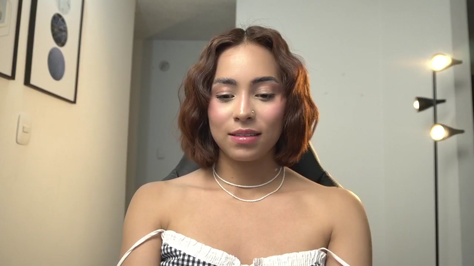 Gallery image thumbnail from Xialing's myfreecams stream on, 07/02/2024, 24:05 image 10 of 20