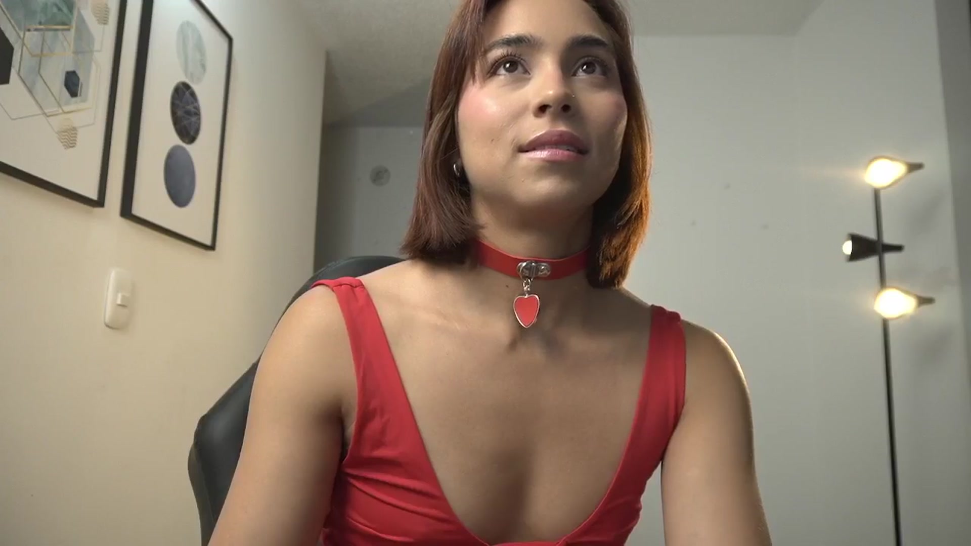 Gallery image thumbnail from Xialing's myfreecams stream on, 07/10/2024, 01:01 image 13 of 20