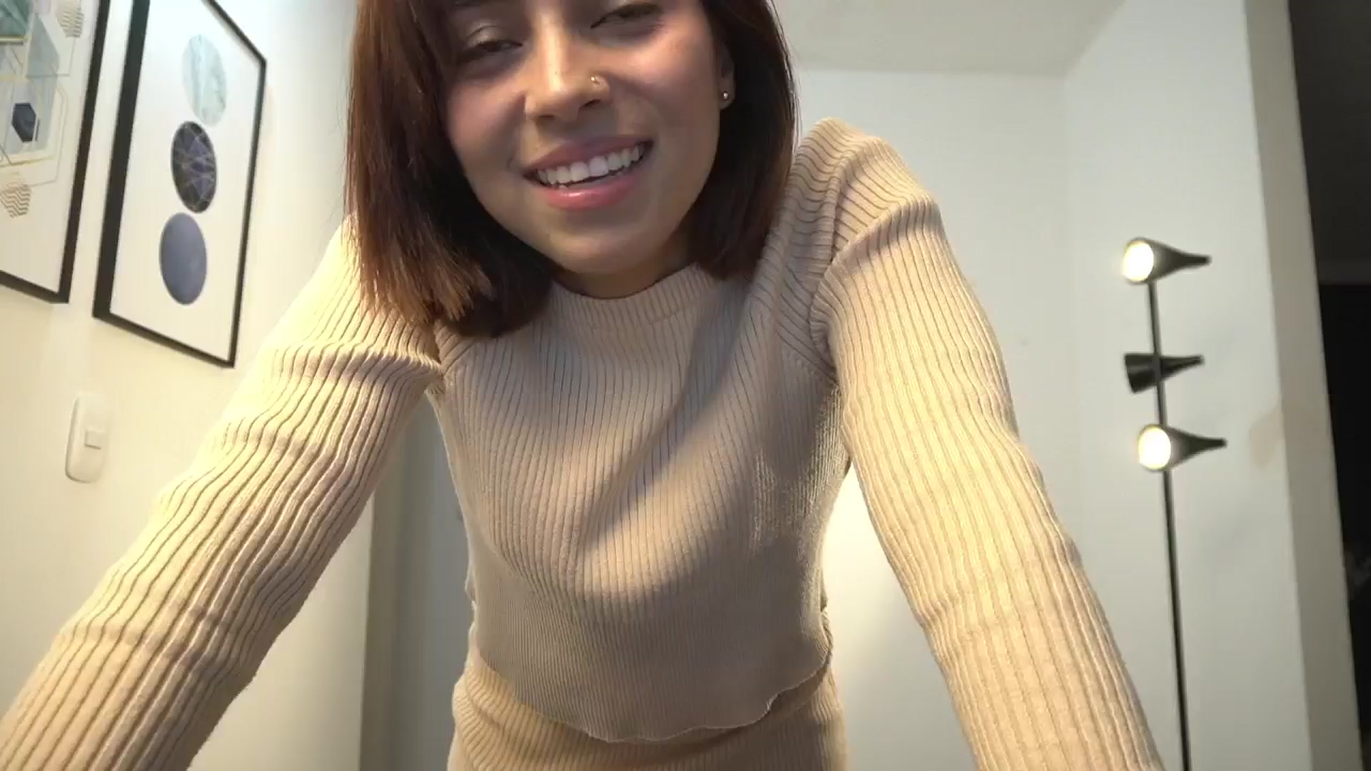 Gallery image thumbnail from Xialing's myfreecams stream on, 07/13/2024, 01:01 image 8 of 20