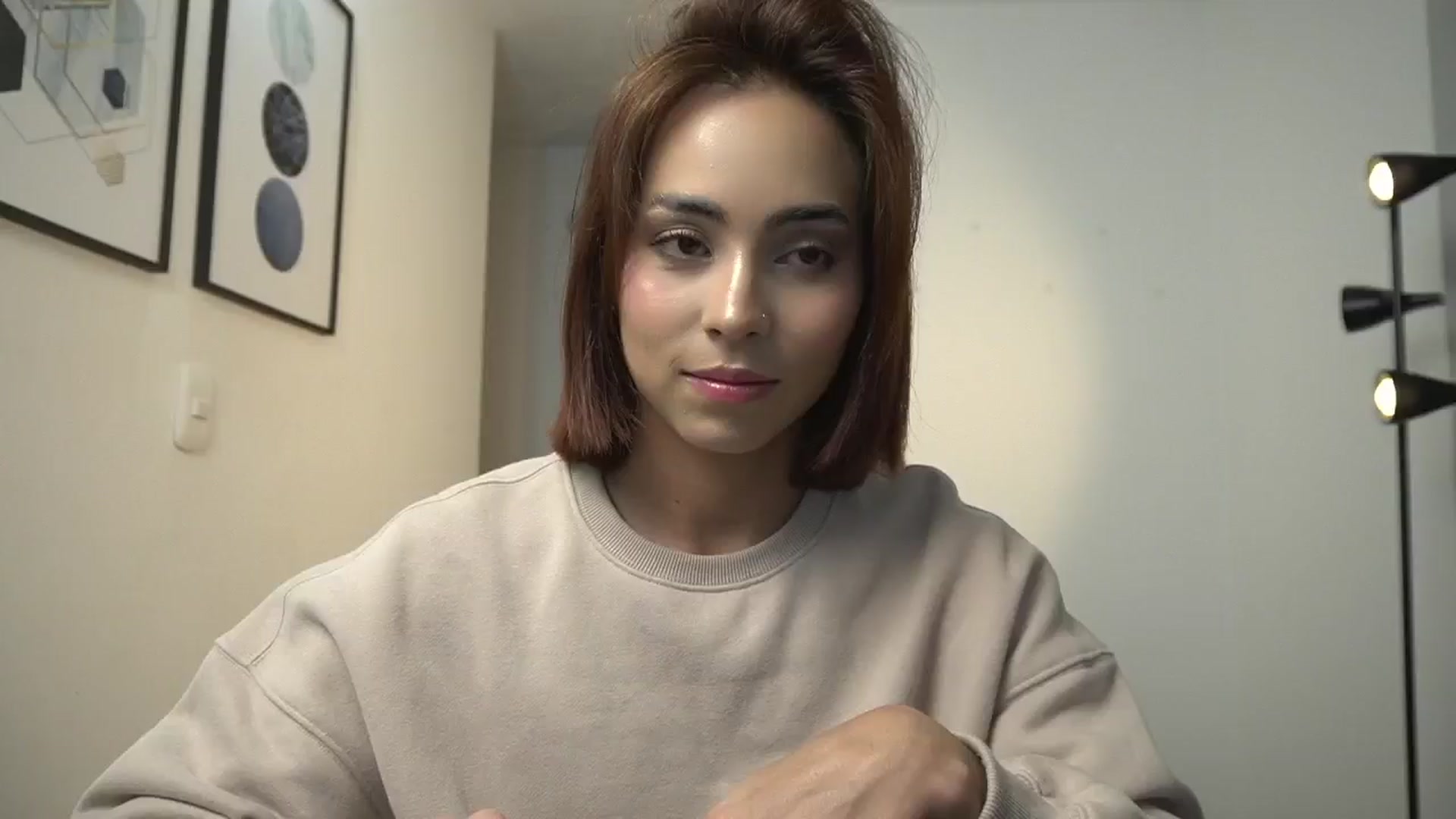 Gallery image thumbnail from Xialing's myfreecams stream on, 07/14/2024, 21:37 image 19 of 20