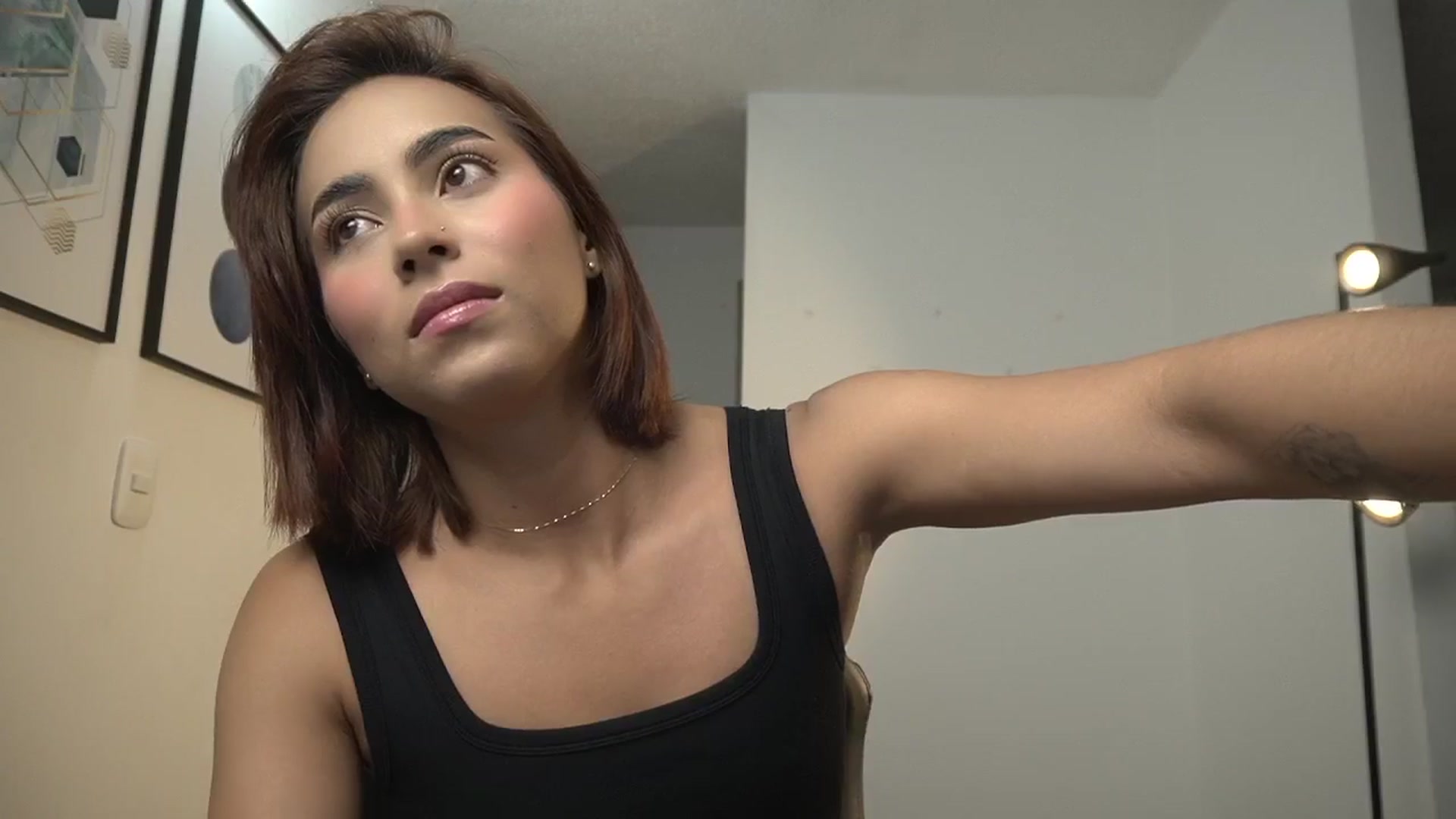 Gallery image thumbnail from Xialing's myfreecams stream on, 07/15/2024, 22:32 image 9 of 20