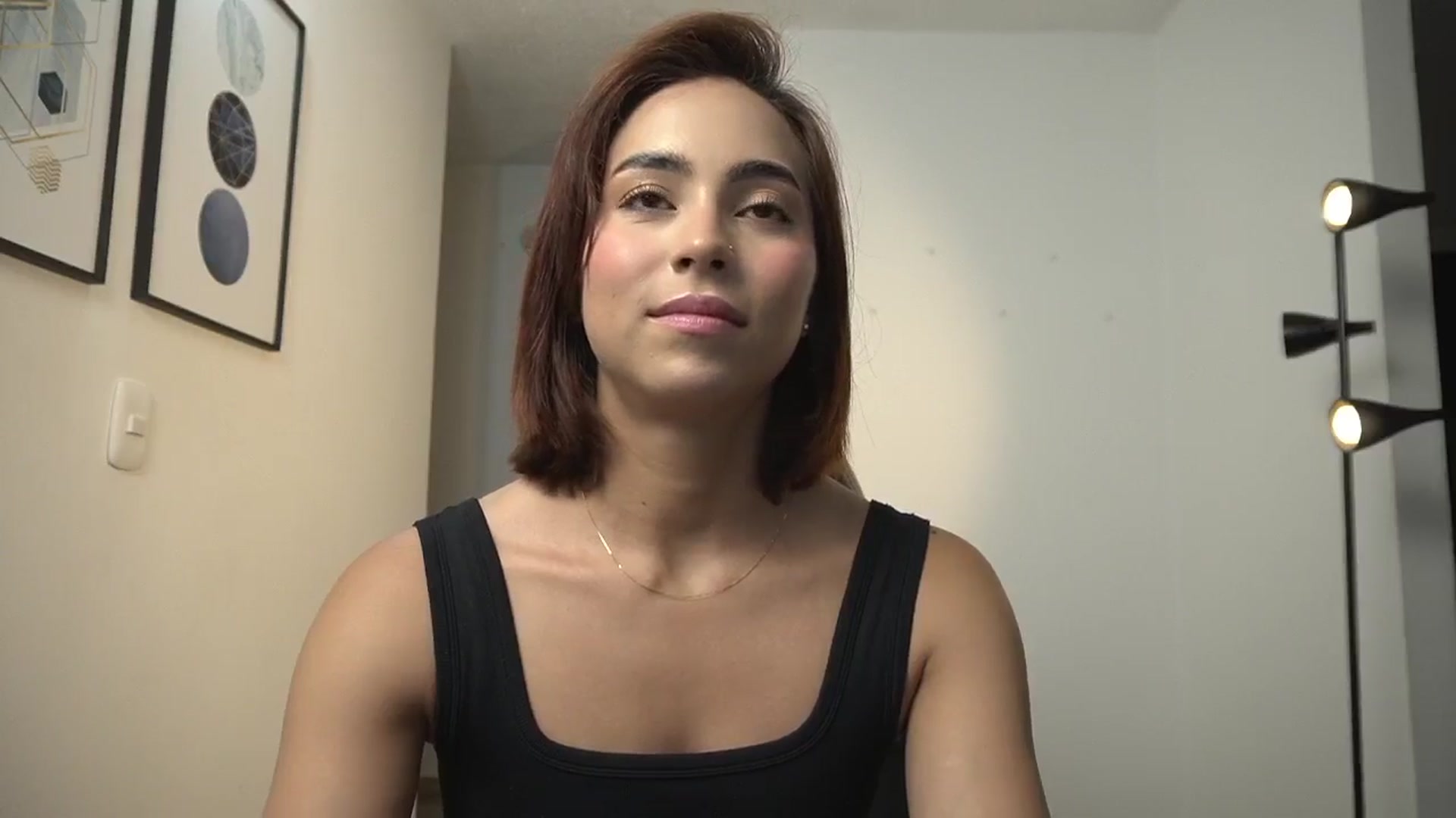 Gallery image thumbnail from Xialing's myfreecams stream on, 07/15/2024, 23:03 image 17 of 20