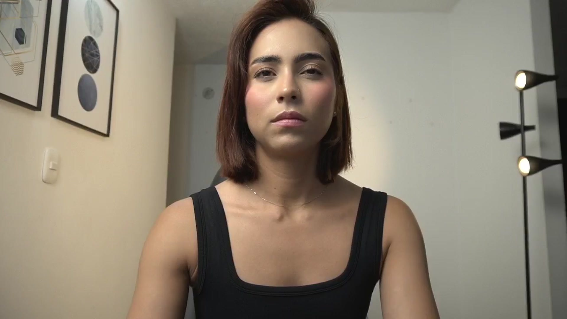 Gallery image thumbnail from Xialing's myfreecams stream on, 07/15/2024, 23:03 image 6 of 20