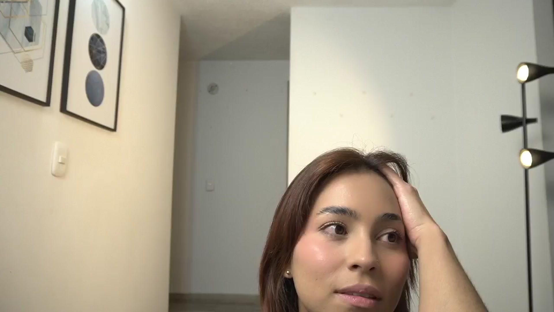 Gallery image thumbnail from Xialing's myfreecams stream on, 07/17/2024, 01:03 image 18 of 20