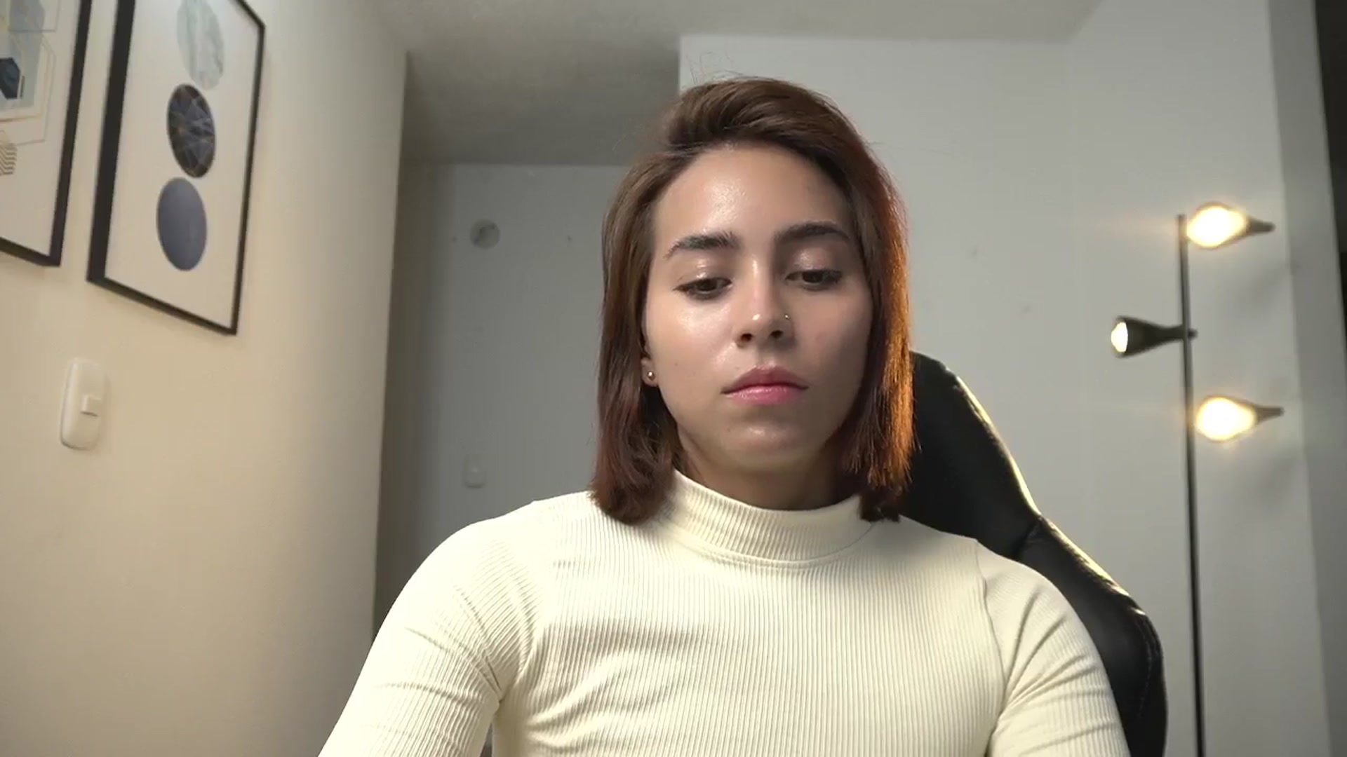 Gallery image thumbnail from Xialing's myfreecams stream on, 07/18/2024, 24:39 image 2 of 20