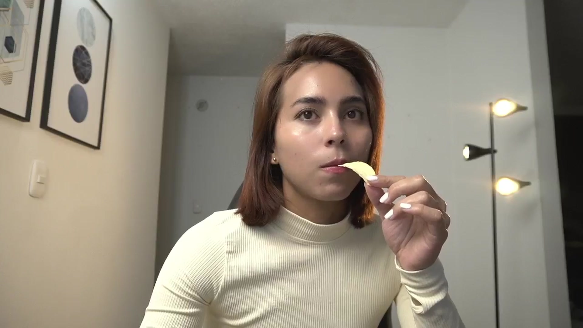 Gallery image thumbnail from Xialing's myfreecams stream on, 07/18/2024, 24:39 image 4 of 20