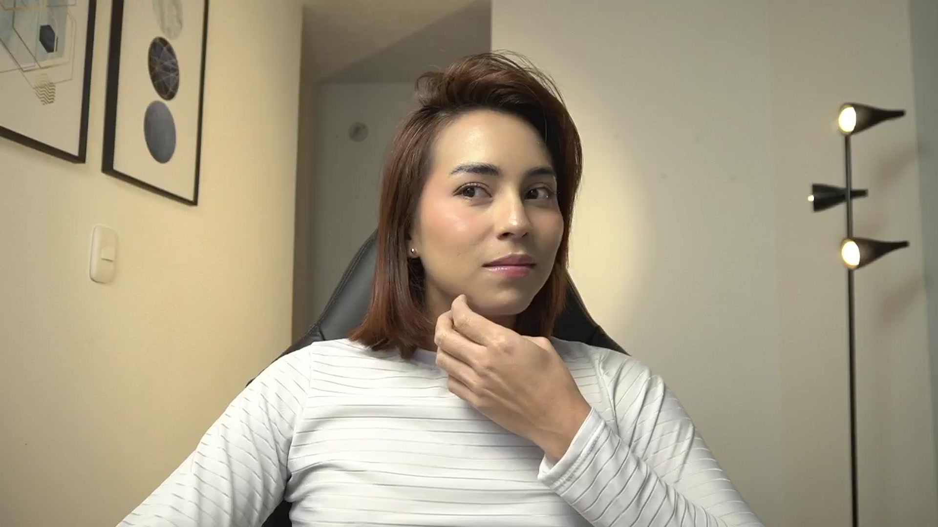 Gallery image thumbnail from Xialing's myfreecams stream on, 07/22/2024, 22:45 image 9 of 20