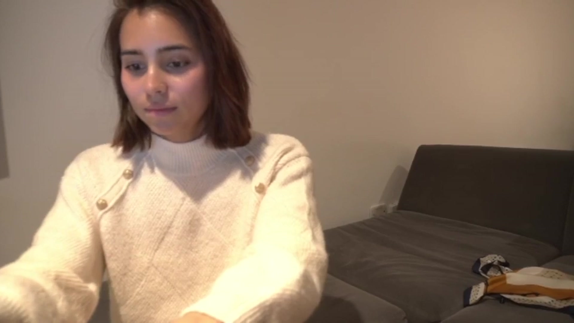 Gallery image thumbnail from Xialing's myfreecams stream on, 08/20/2024, 01:45 image 15 of 20