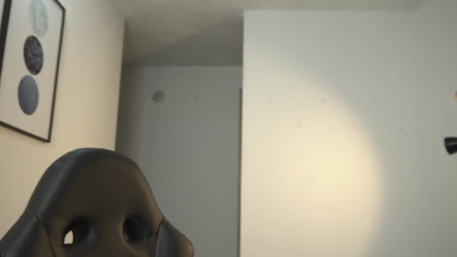Gallery image thumbnail from Xialing's myfreecams stream on, 08/26/2024, 24:50 image 6 of 20