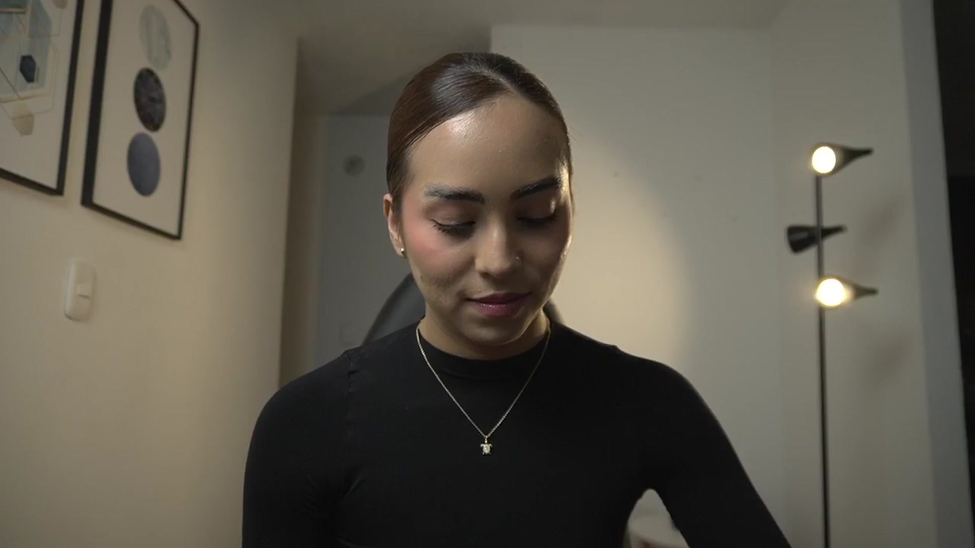 Gallery image thumbnail from Xialing's myfreecams stream on, 08/28/2024, 24:48 image 14 of 20