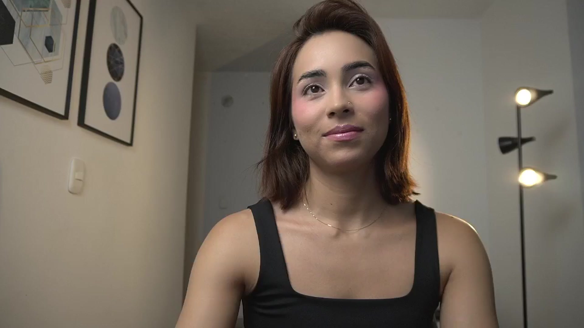 Gallery image thumbnail from Xialing's myfreecams stream on, 08/29/2024, 24:18 image 1 of 20