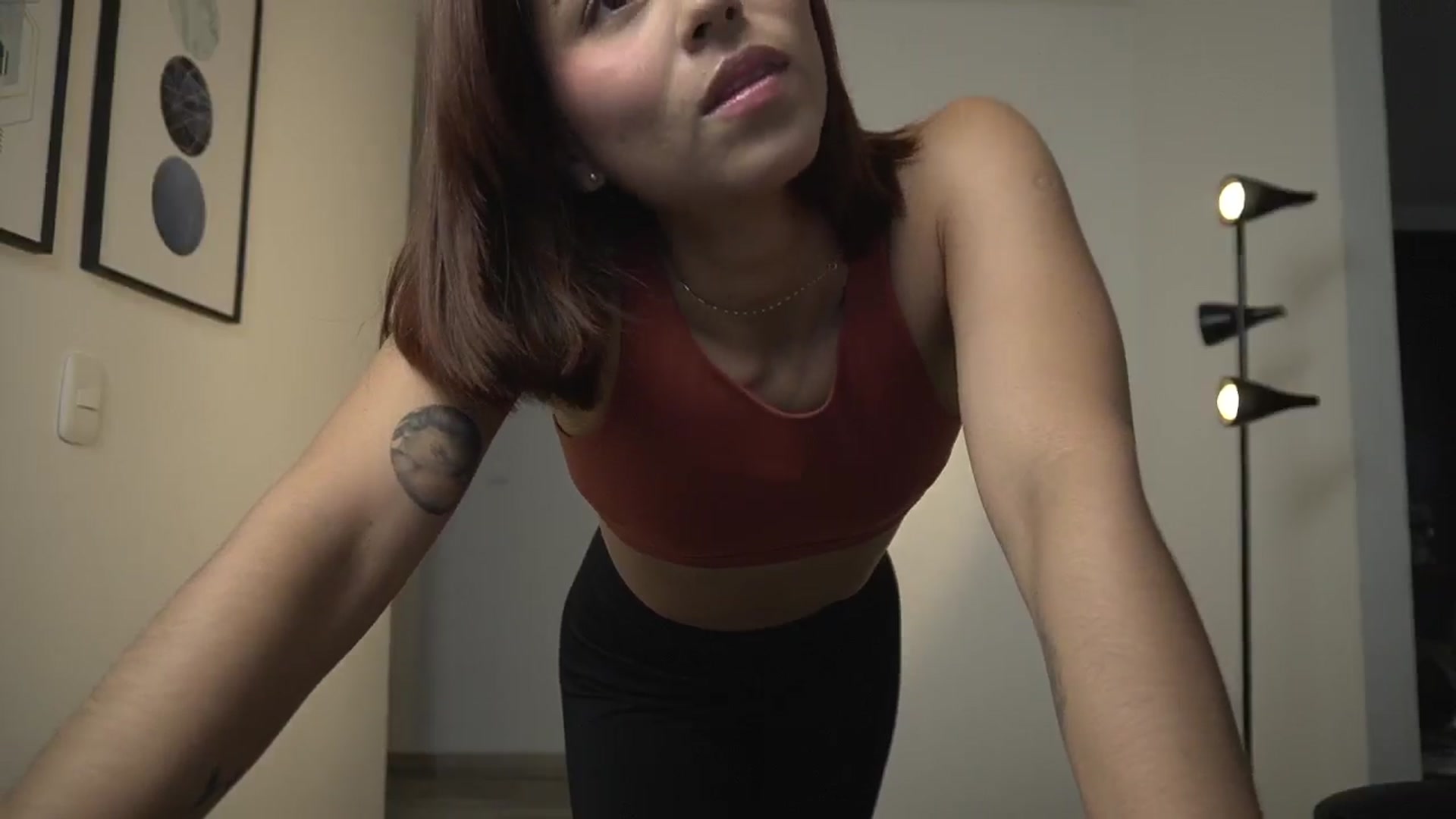 Gallery image thumbnail from Xialing's myfreecams stream on, 09/02/2024, 21:06 image 5 of 20