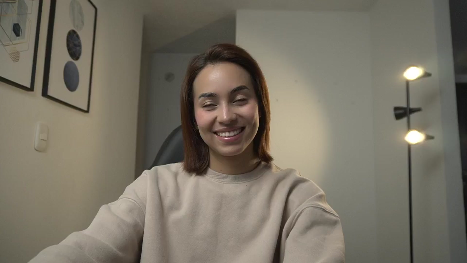 Gallery image thumbnail from Xialing's myfreecams stream on, 09/04/2024, 21:10 image 3 of 20