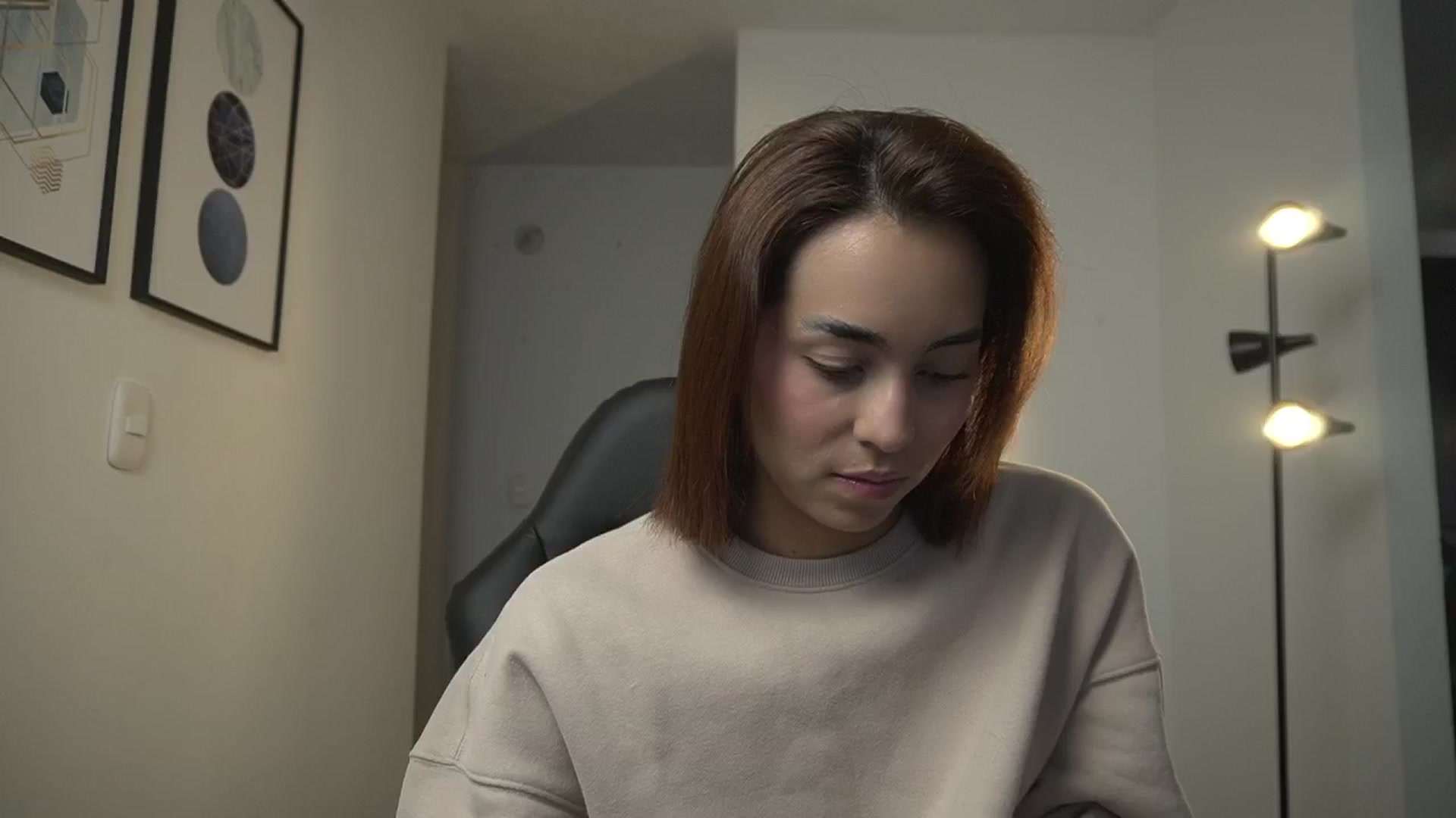 Gallery image thumbnail from Xialing's myfreecams stream on, 09/04/2024, 21:10 image 2 of 20