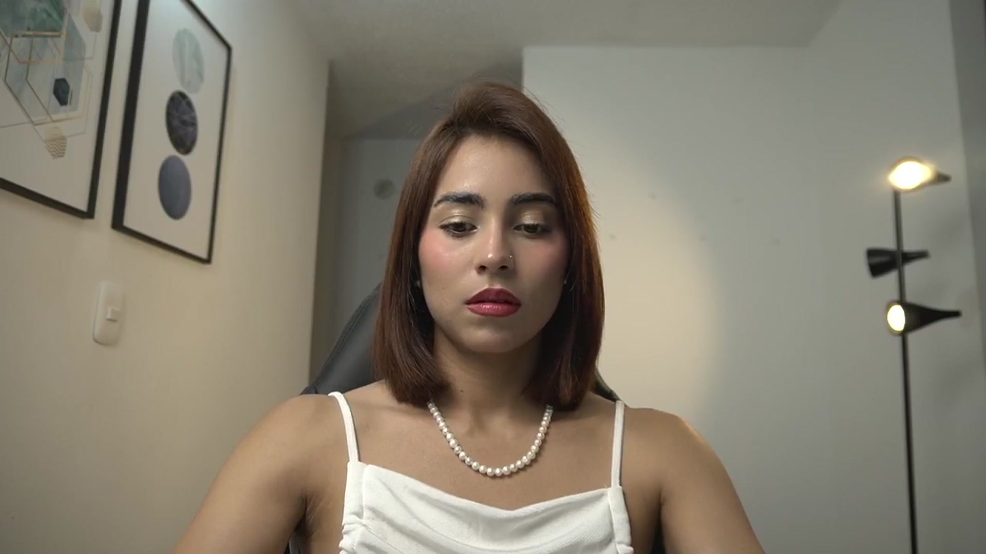 Gallery image thumbnail from Xialing's myfreecams stream on, 09/06/2024, 22:13 image 6 of 20