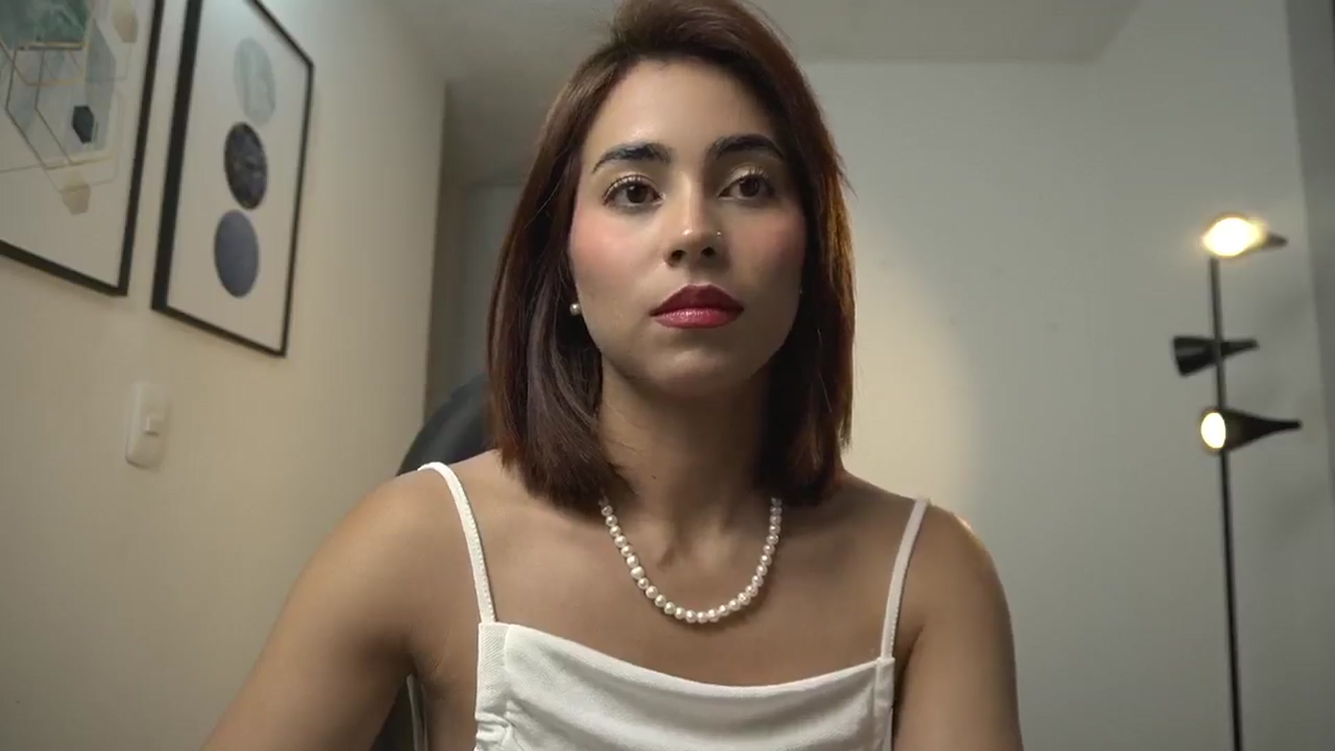 Gallery image thumbnail from Xialing's myfreecams stream on, 09/06/2024, 22:13 image 3 of 20
