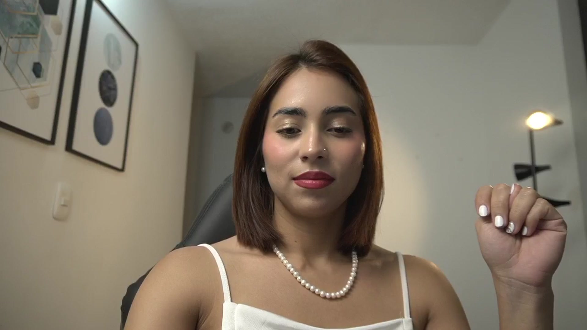 Gallery image thumbnail from Xialing's myfreecams stream on, 09/07/2024, 24:01 image 6 of 20
