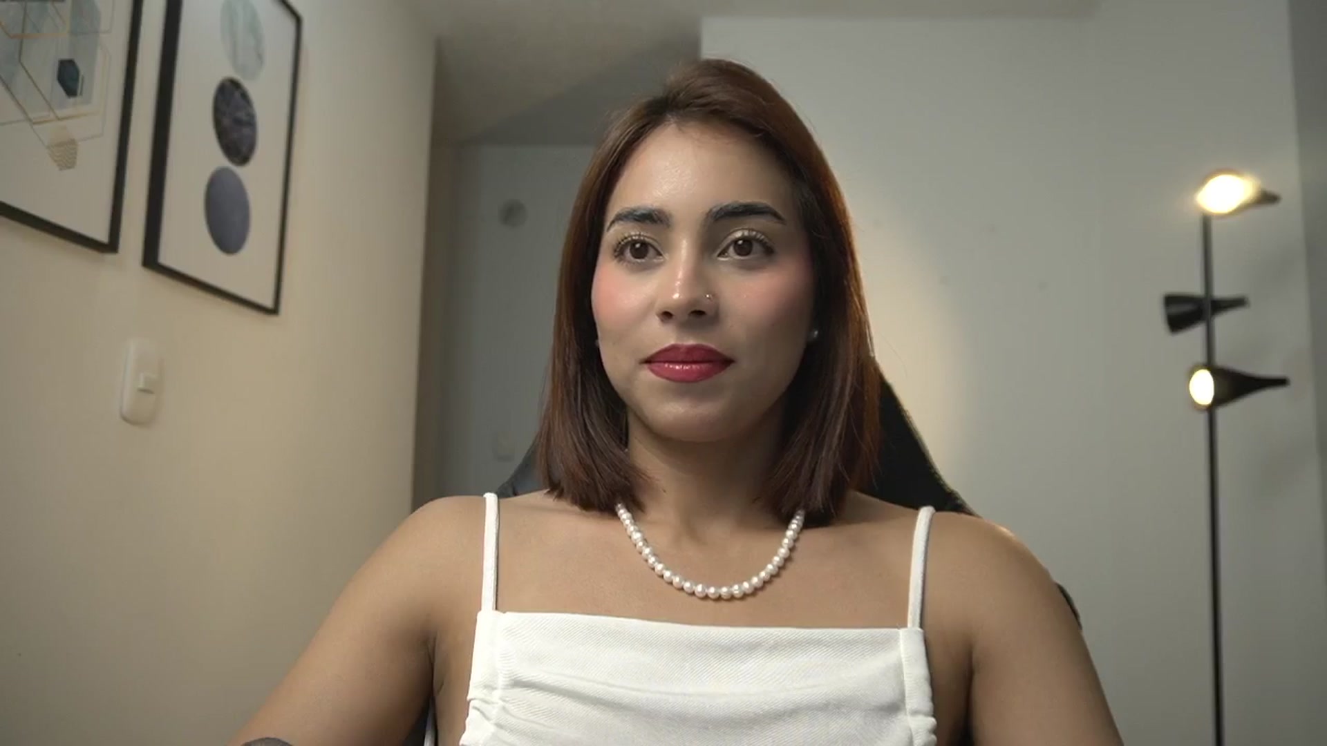 Gallery image thumbnail from Xialing's myfreecams stream on, 09/07/2024, 24:01 image 17 of 20