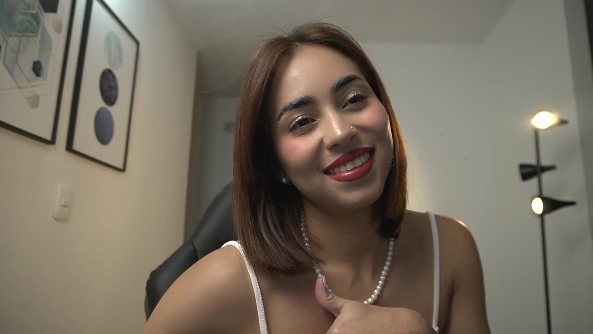Gallery image thumbnail from Xialing's myfreecams stream on, 09/07/2024, 24:46 image 5 of 20