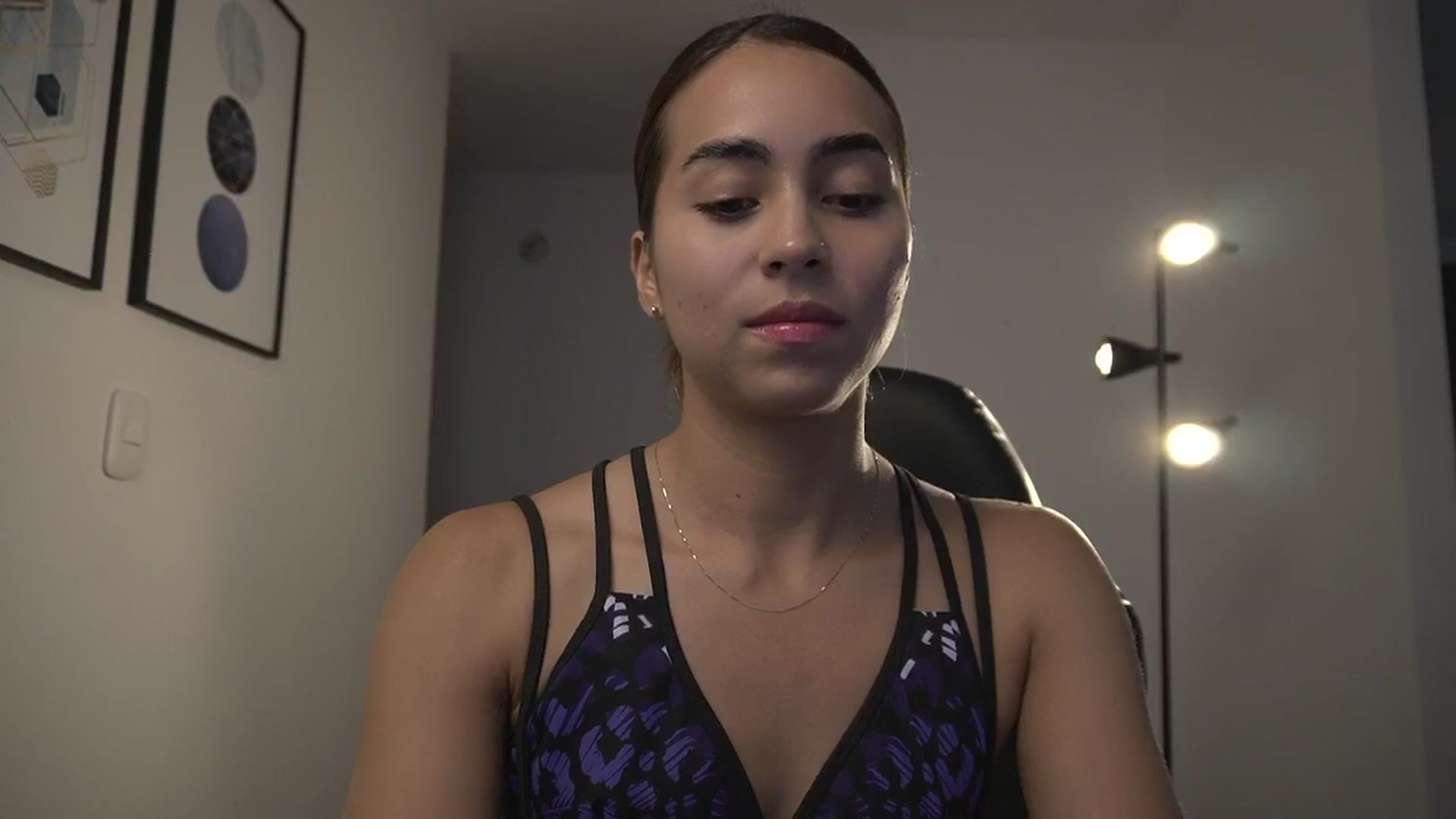 Gallery image thumbnail from Xialing's myfreecams stream on, 09/13/2024, 21:13 image 16 of 20