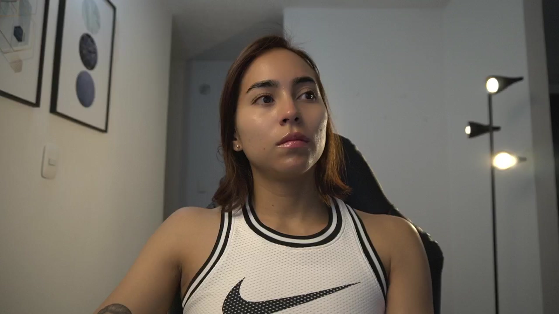 Gallery image thumbnail from Xialing's myfreecams stream on, 09/17/2024, 06:00 image 1 of 20