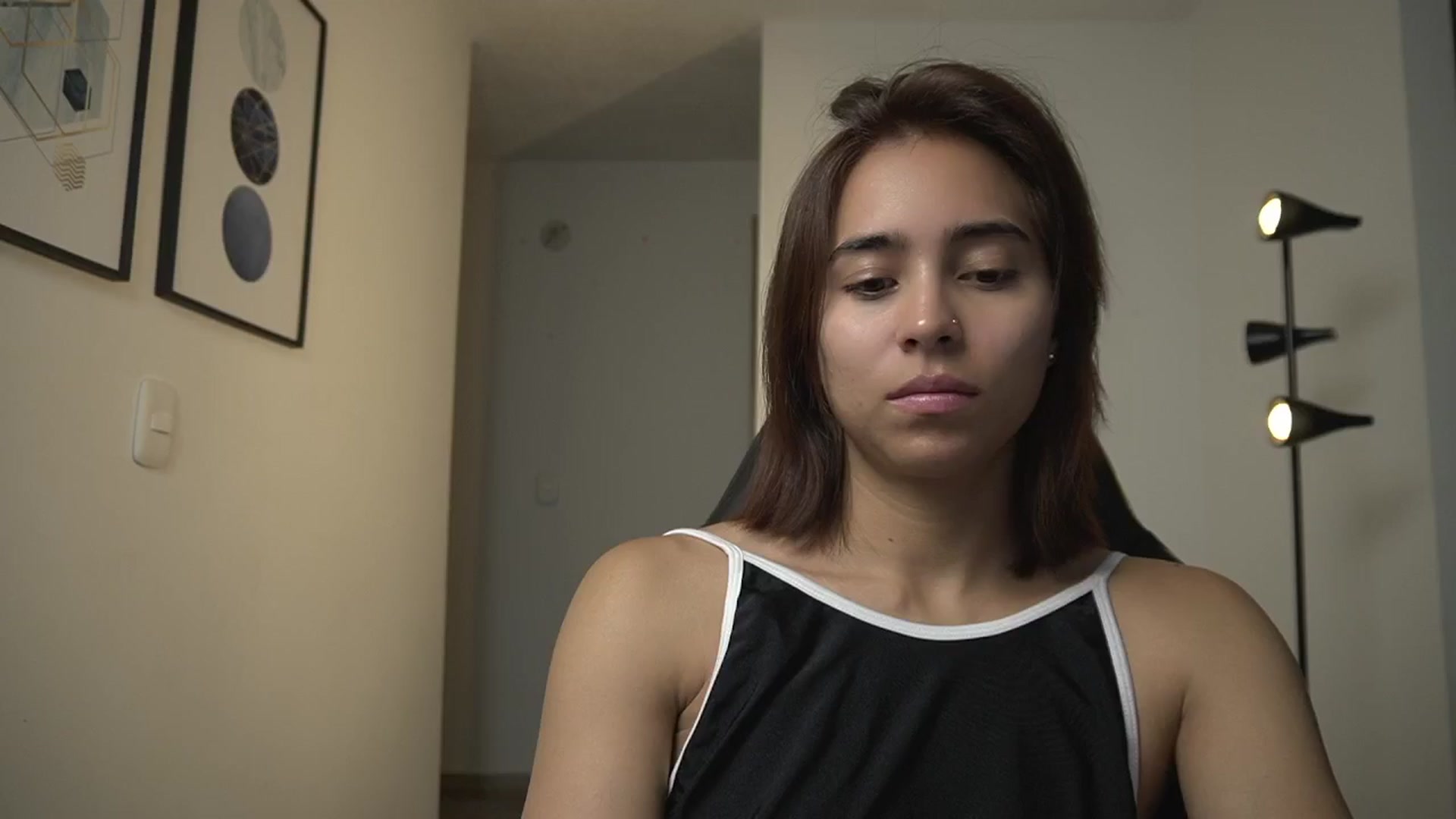 Gallery image thumbnail from Xialing's myfreecams stream on, 09/18/2024, 24:46 image 1 of 20