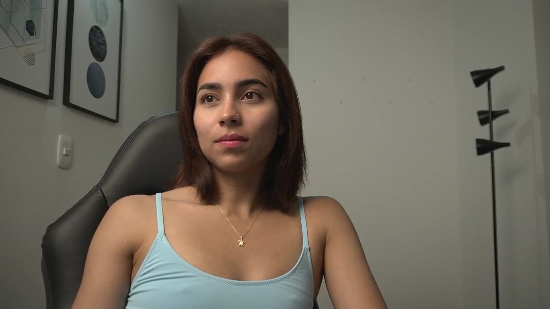 Gallery image thumbnail from Xialing's myfreecams stream on, 09/24/2024, 22:54 image 7 of 20