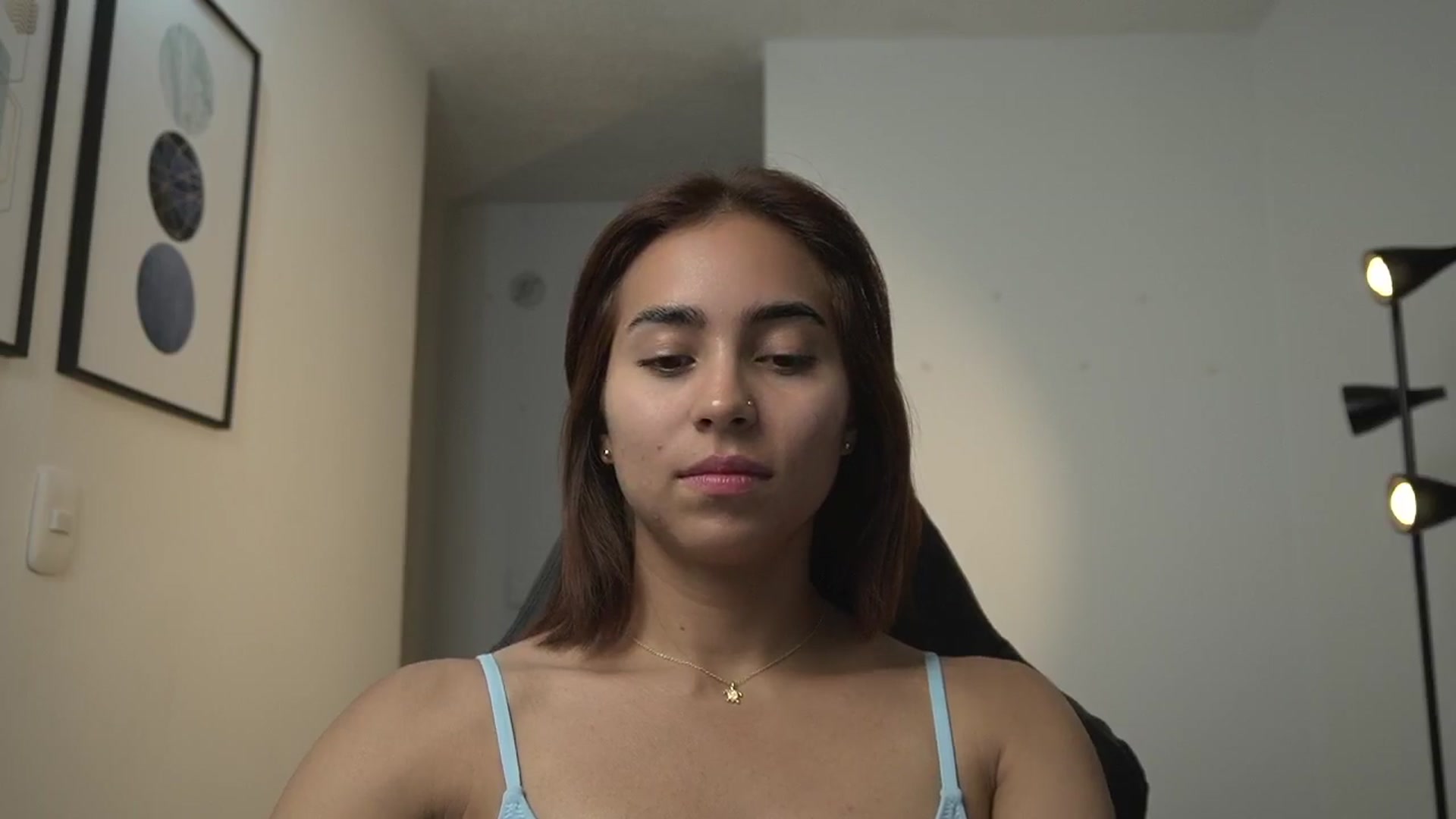 Gallery image thumbnail from Xialing's myfreecams stream on, 09/25/2024, 24:01 image 11 of 20