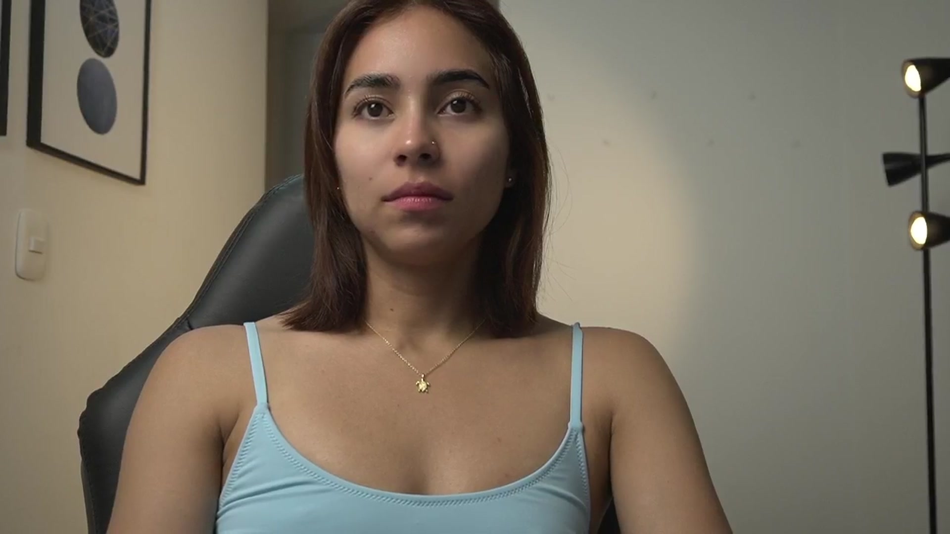 Gallery image thumbnail from Xialing's myfreecams stream on, 09/25/2024, 24:01 image 4 of 20